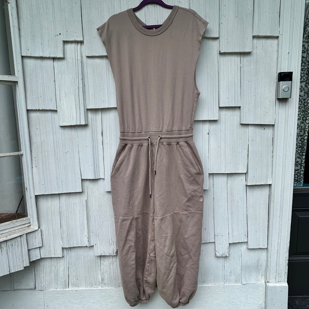 Free People FP Movement Hot Shot Jumpsuit Taupe Brown Sleeveless Relaxed S/P - Picture 2 of 11